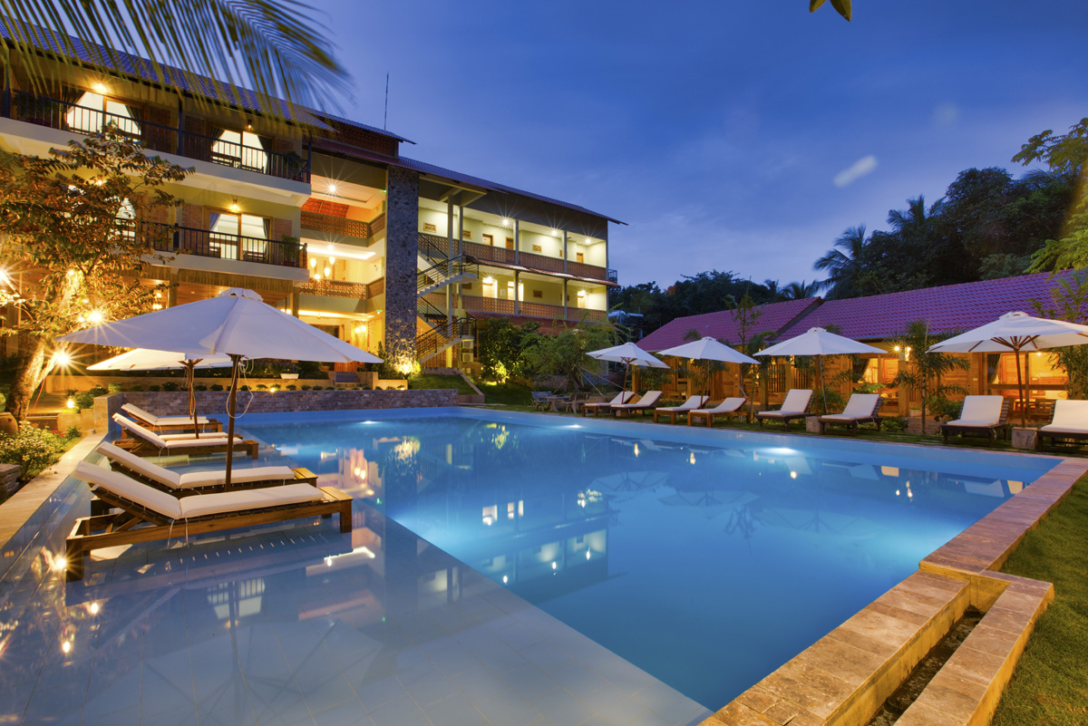 aruza-phu-quoc-resort-pool-9